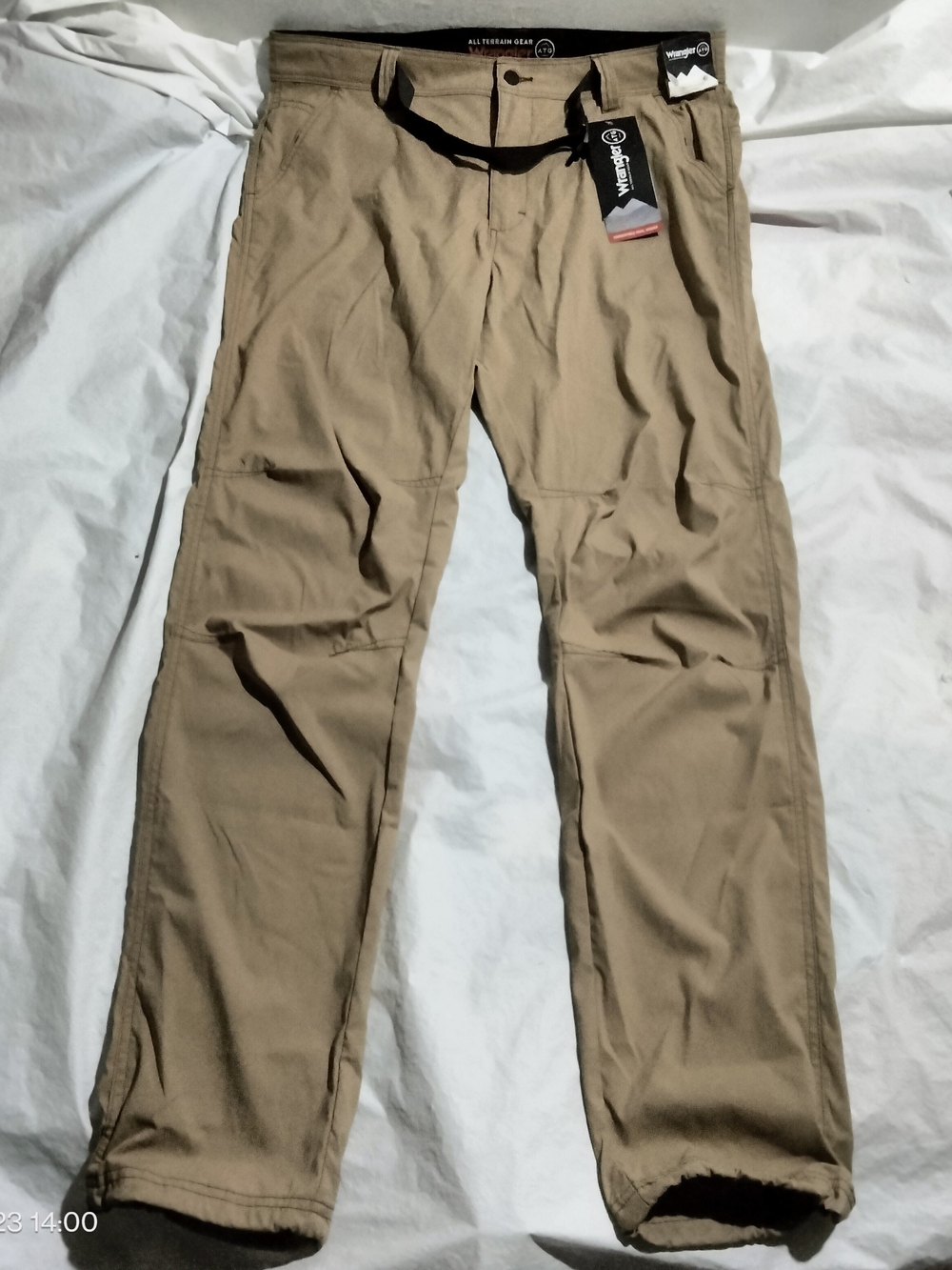 Wrangler ATG Trail Jogger Mens 36x34 Tan NWT Water Repel Stretch Hiking Pants